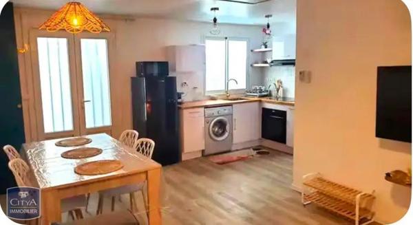 Appartement à louer 2 pièces 47.26m² Saint-Pierre (97410)