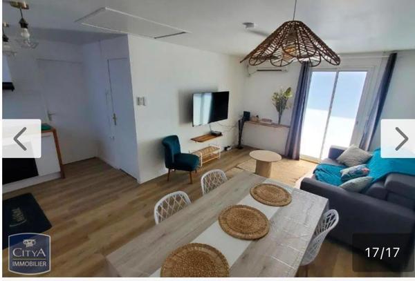 Appartement à louer 2 pièces 47.26m² Saint-Pierre (97410)