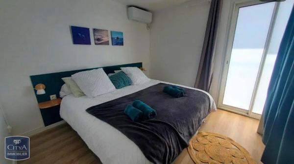 Appartement à louer 2 pièces 47.26m² Saint-Pierre (97410)