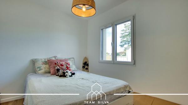 Maison
         4 pièces
        - 100 m² Exclusivité 419 900 € *