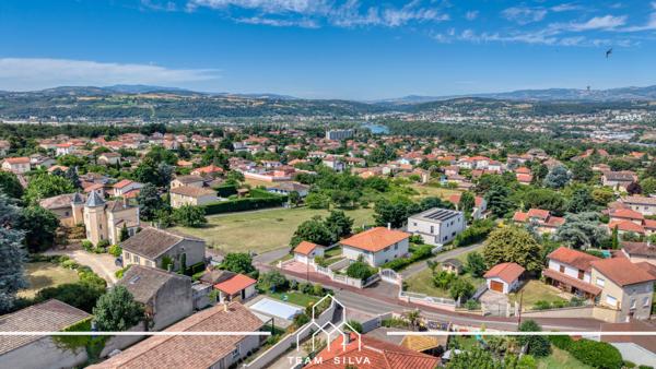 Maison
         4 pièces
        - 100 m² Exclusivité 419 900 € *