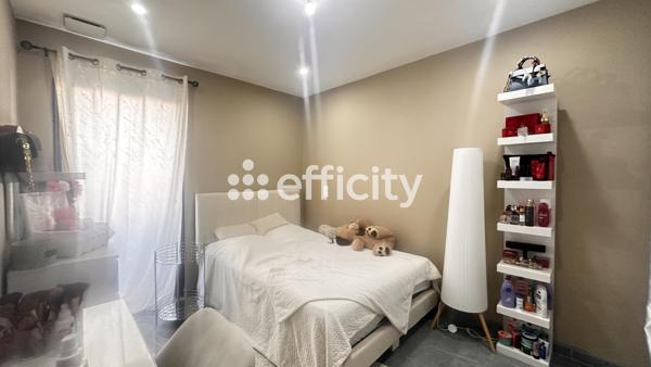 Maison
         6 pièces
        - 160 m² Exclusivité 312 000 € *