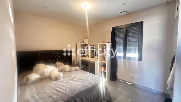 Maison
         6 pièces
        - 160 m² Exclusivité 312 000 € *