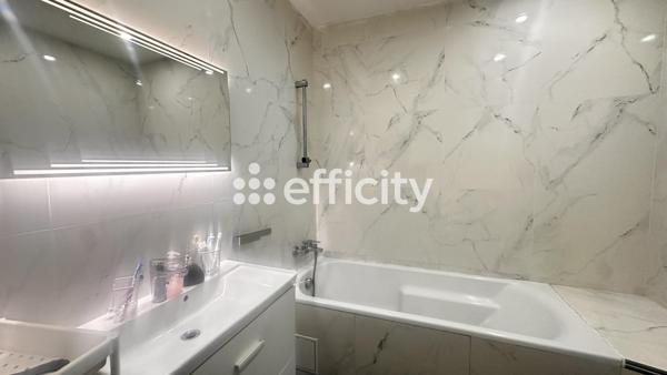 Maison
         6 pièces
        - 160 m² Exclusivité 312 000 € *