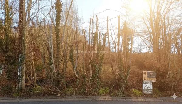 Vente Terrain 618 m2 à Gisors