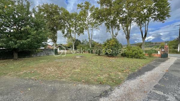 Terrain de 385 m²