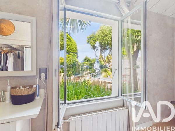 Maison à vendre 7 pièces 187 m² Sainte-Marie-de-Ré