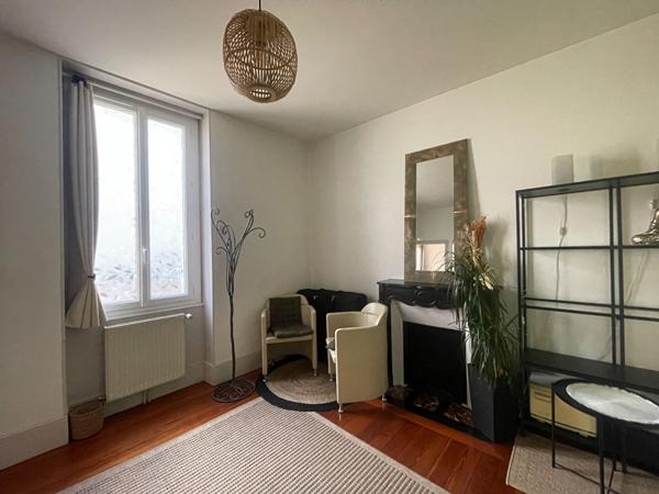 Maison Rue de Larrey et Baudinet - Quartier Port du Canal