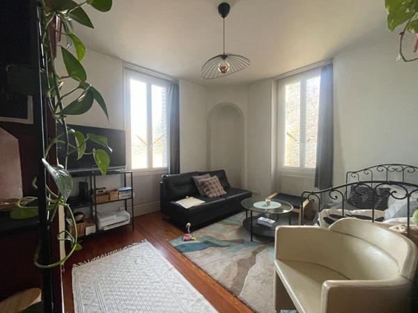 Maison Rue de Larrey et Baudinet - Quartier Port du Canal