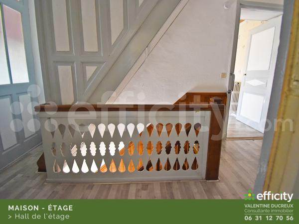 Maison
         6 pièces
        - 159 m² Exclusivité 229 000 € *