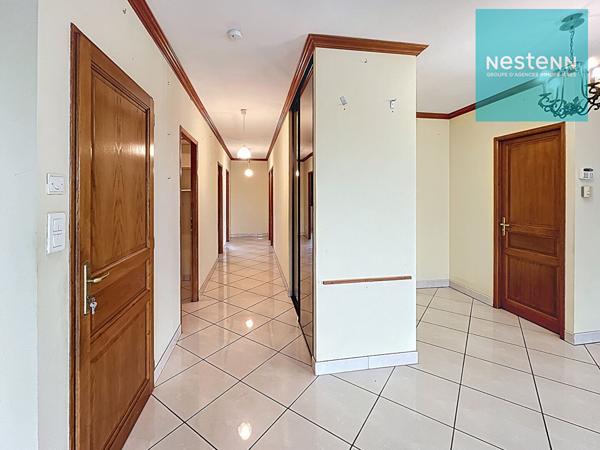 Maison familiale d'environ 150 m² - 3 chambres - Saint Germain Laval (42260) - terrain 4730 m² environ