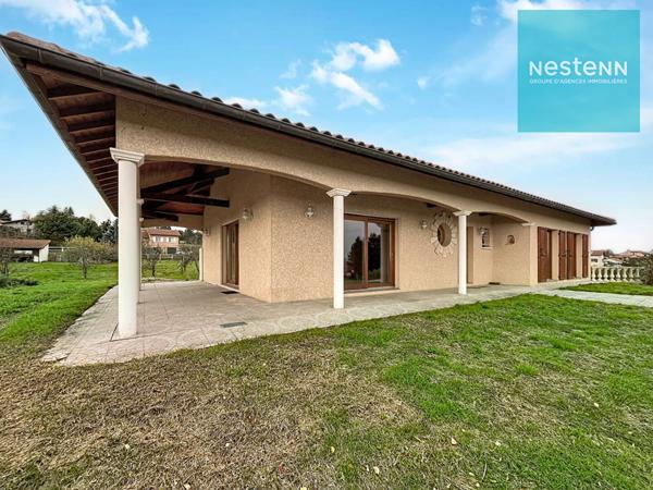 Maison familiale d'environ 150 m² - 3 chambres - Saint Germain Laval (42260) - terrain 4730 m² environ