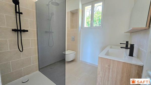 Maison de ville contemporaine entièrement rénovée – Montaigu-de-Quercy (3 chambres)