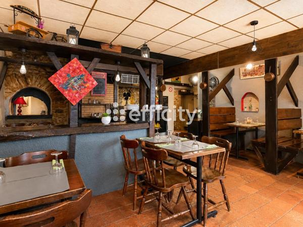 Fonds De Commerce
        
        - 89 m² 35 000 € *