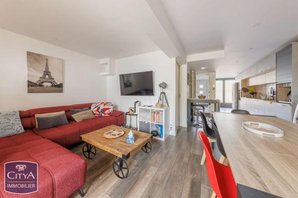 Maison à vendre 7 pièces 169.3m² Mozac (63200)