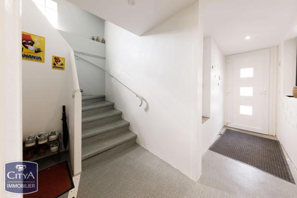 Maison à vendre 7 pièces 169.3m² Mozac (63200)