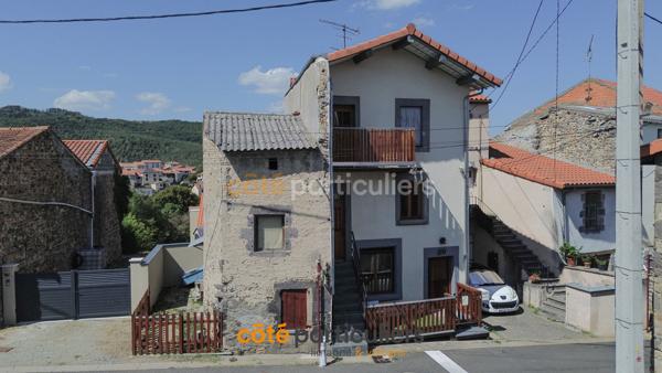 Vente
                Maison53 m² - 2 Pièces -
                    CHATEL GUYON (63140)
