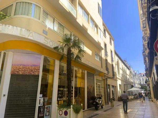 03200 VICHY -APPARTEMENT OPPORTUNITÉ – GRAND VOLUME -COEUR DE VILLE -