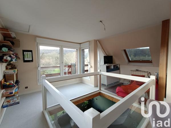 Maison 6 pièces de 155 m² à Saint-Aubin-lès-Elbeuf (76410)