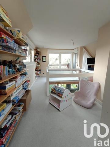 Maison 6 pièces de 155 m² à Saint-Aubin-lès-Elbeuf (76410)