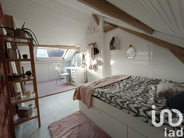 Maison 6 pièces de 155 m² à Saint-Aubin-lès-Elbeuf (76410)