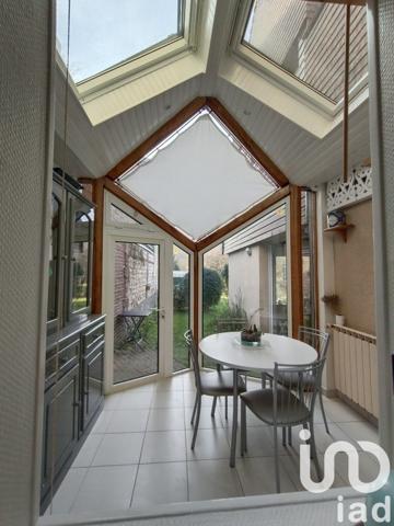 Maison 6 pièces de 155 m² à Saint-Aubin-lès-Elbeuf (76410)