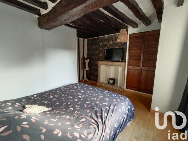 Maison 6 pièces de 155 m² à Saint-Aubin-lès-Elbeuf (76410)