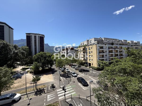 APPARTEMENT À LOUER DE 1 PIÈCE DE 18,27 M²