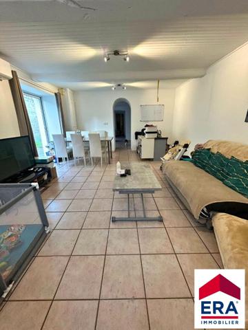 Maison Dauphinoise rénovée à Veyrins Thuellin, hyper centre, 4 chambres 115 m2