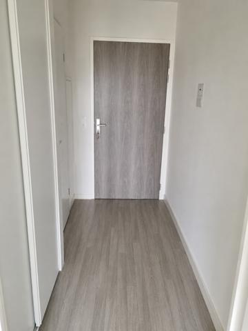 Appartement
         1 pièce
        - 30 m² 97 900 € *