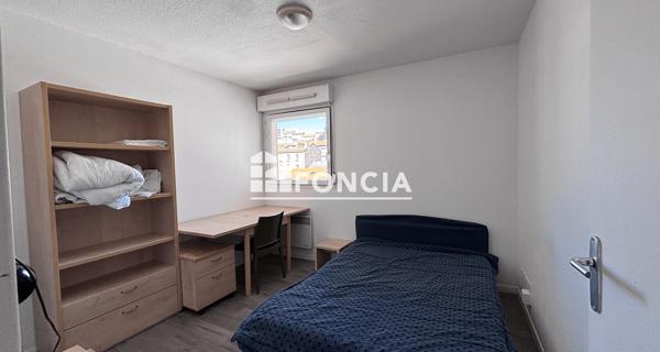 À vendre Studio 18.18 m² - Saint-étienne 42100