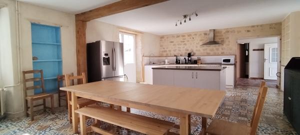 Maison 12 pièces - 415 m²