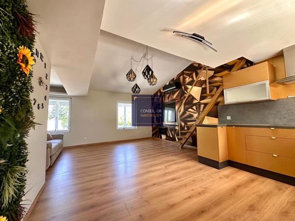 Appartement T2bis - 55m2 carrez - 71m2 au sol , Brignais