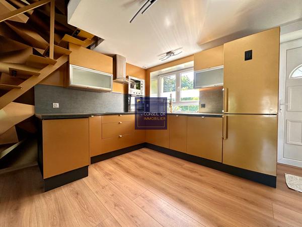 Appartement T2bis - 55m2 carrez - 71m2 au sol , Brignais
