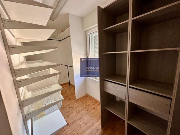 Appartement T2bis - 55m2 carrez - 71m2 au sol , Brignais