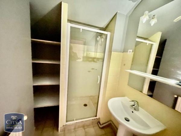 Vente appartement Voiron (38500) 2 pièces 54.94m²