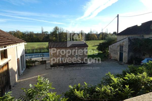 Propriété d'Exception en Pierre avec Piscine et 5 ha, Duravel (46700)