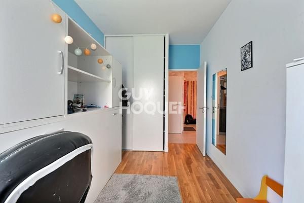 Bel appartement T4 de 77 m² avec terrasse et garage dans une copropriété récente aux portes de Montchat - Bron (69500)