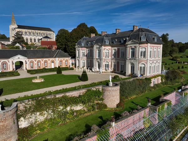 Prestigieux château du 18ème siècle à vendre dans la Vallée de la Somme