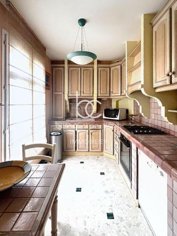 VANNES Maison 7 pièces 171 m²