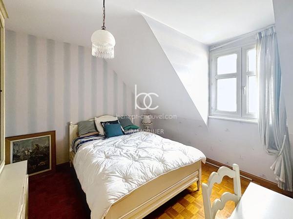 VANNES Maison 7 pièces 171 m²