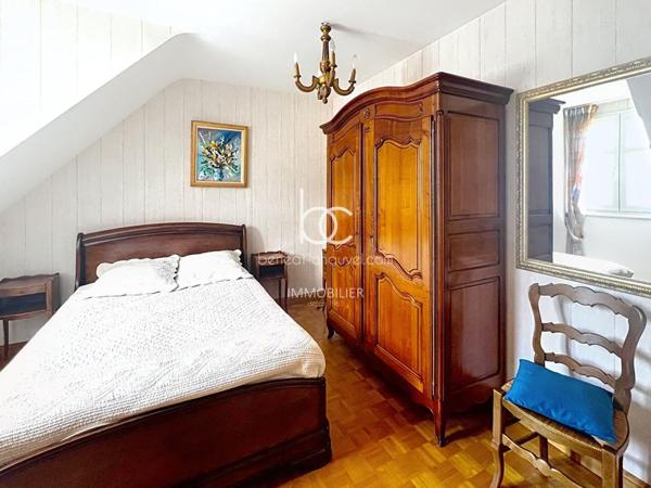 VANNES Maison 7 pièces 171 m²