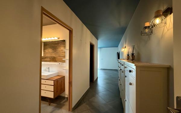 Maison à vendre    5 pièces • 291,54 m2 Morlaàs