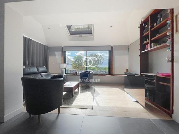 PLOEREN Maison 6 pièces 166 m²