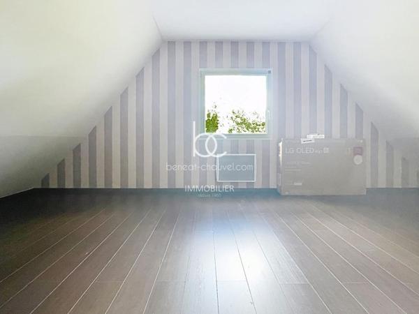 PLOEREN Maison 6 pièces 166 m²