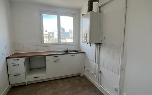 Appartement à louer    4 pièces •  Brest