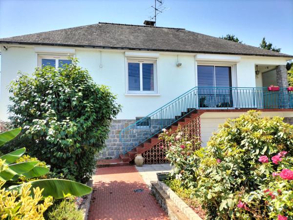 Maison 8 pièce(s) 5 chambre(s) 136 m²