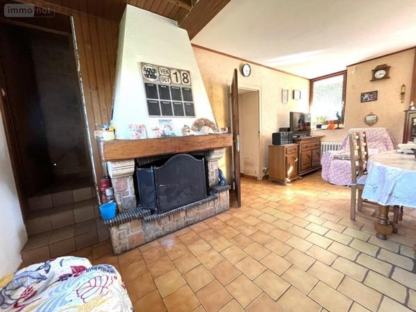 Maison à vendre à Connerré dans la Sarthe (72160), ref : 72033-222