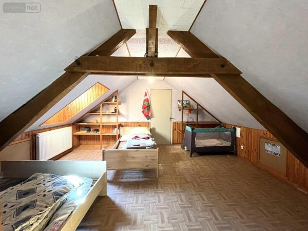 Maison à vendre à Connerré dans la Sarthe (72160), ref : 72033-222