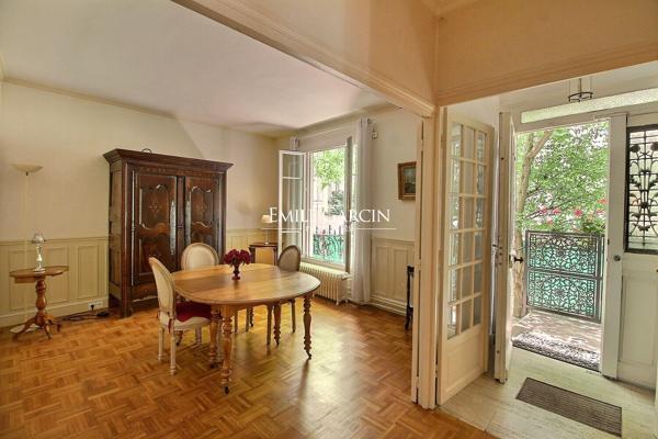 A VENDRE-Maison-Alfort - Mairie-94- Maison de ville avec cour arborée